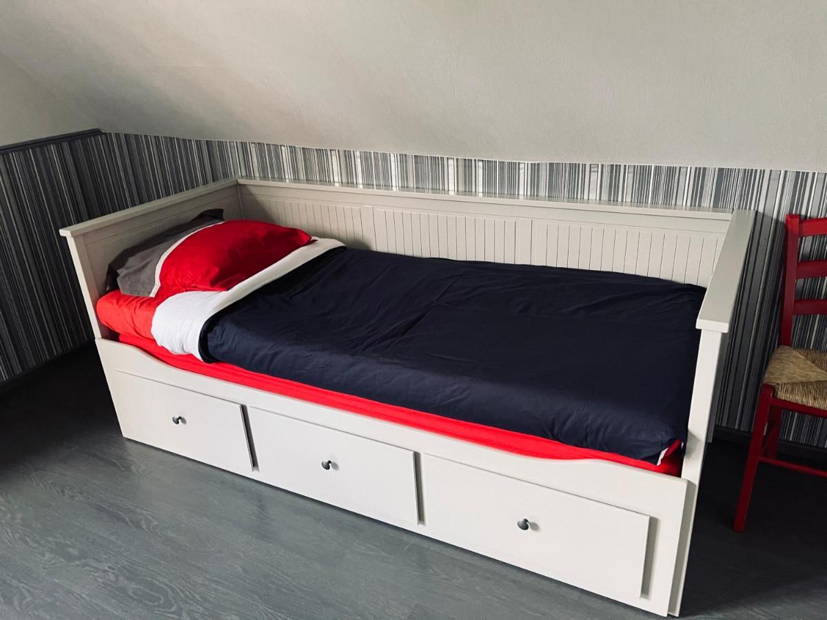 Gite La Paheserie Esvres Exteriör bild